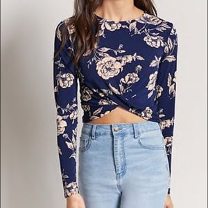 NWT Forever 21 floral long sleeve crop top